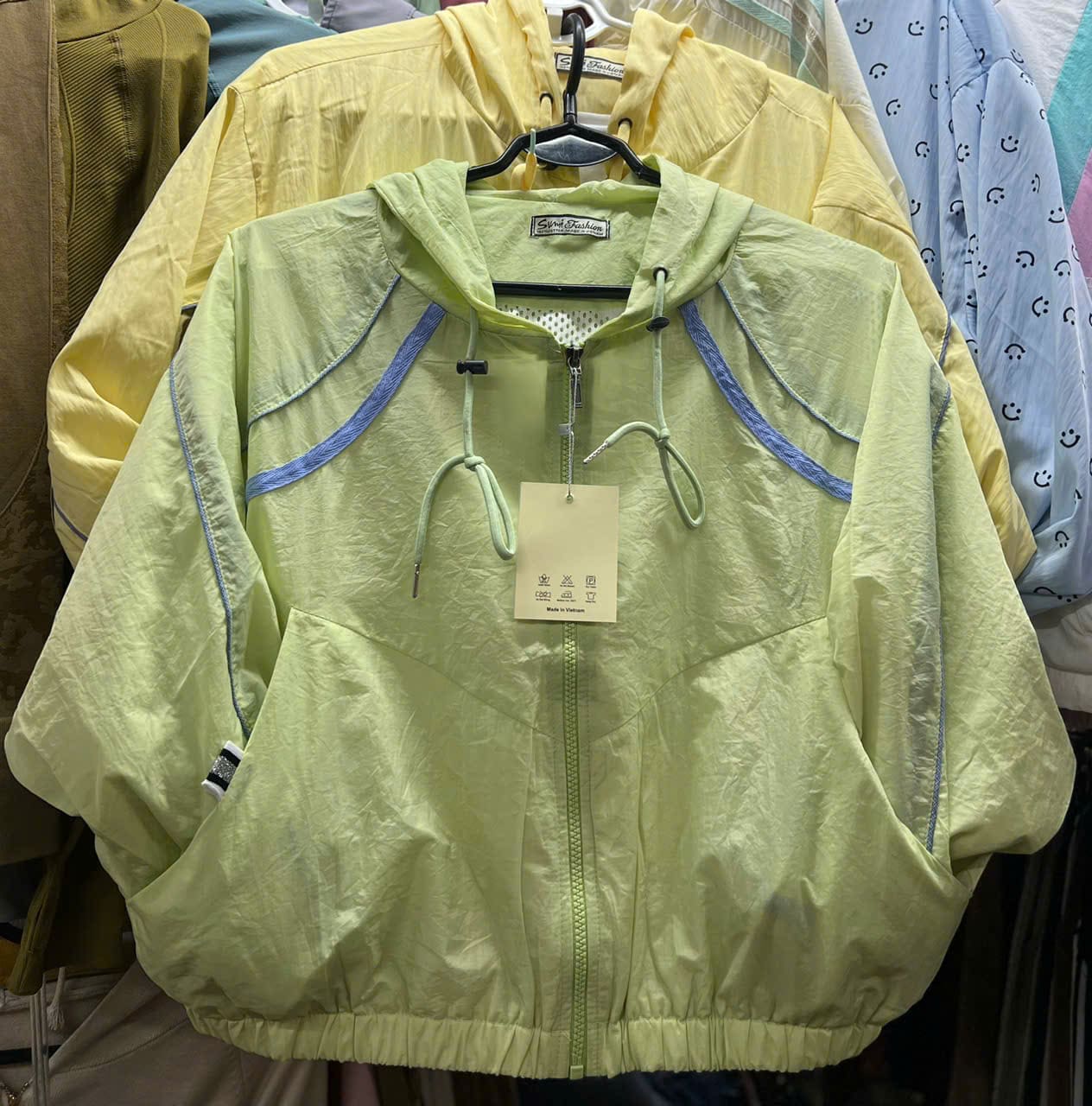 z7141455402929_22196ae3a518f3d7a3817be16c296da6