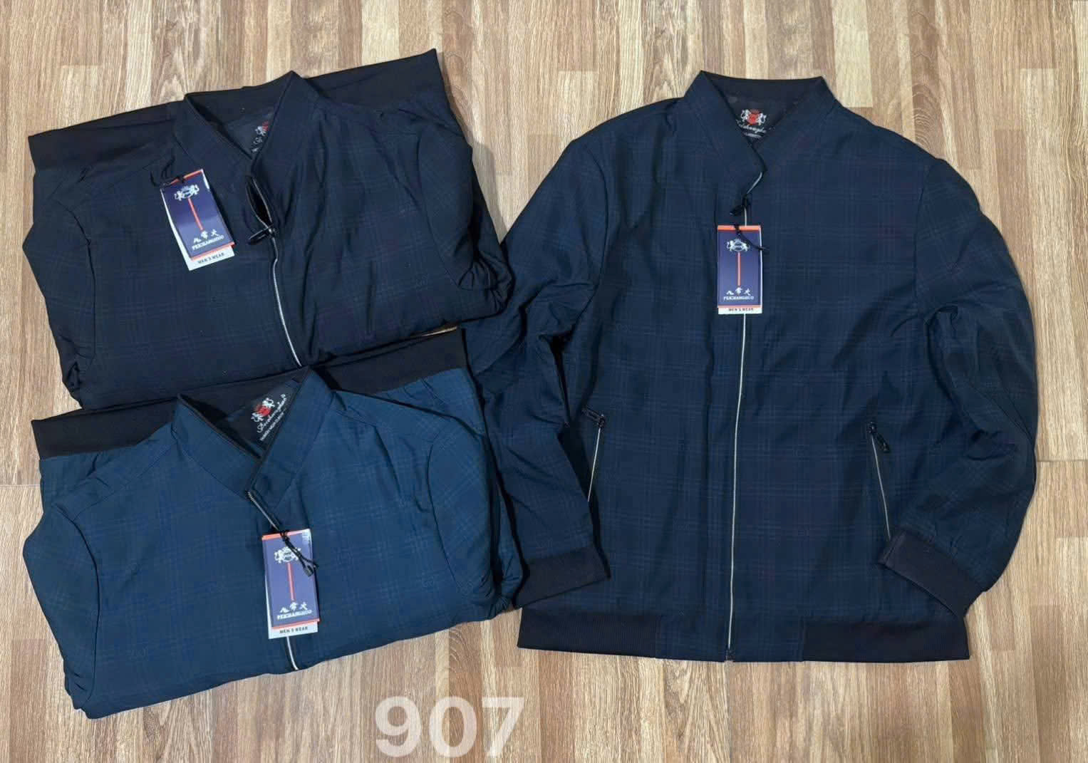 z7285424012455_d7ea4d978de243861fadc03d1ef08b09